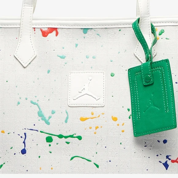 NIKE Jordan Monogram Tote Bag (32L) Sail MA0896-782 - Picture 3 of 5